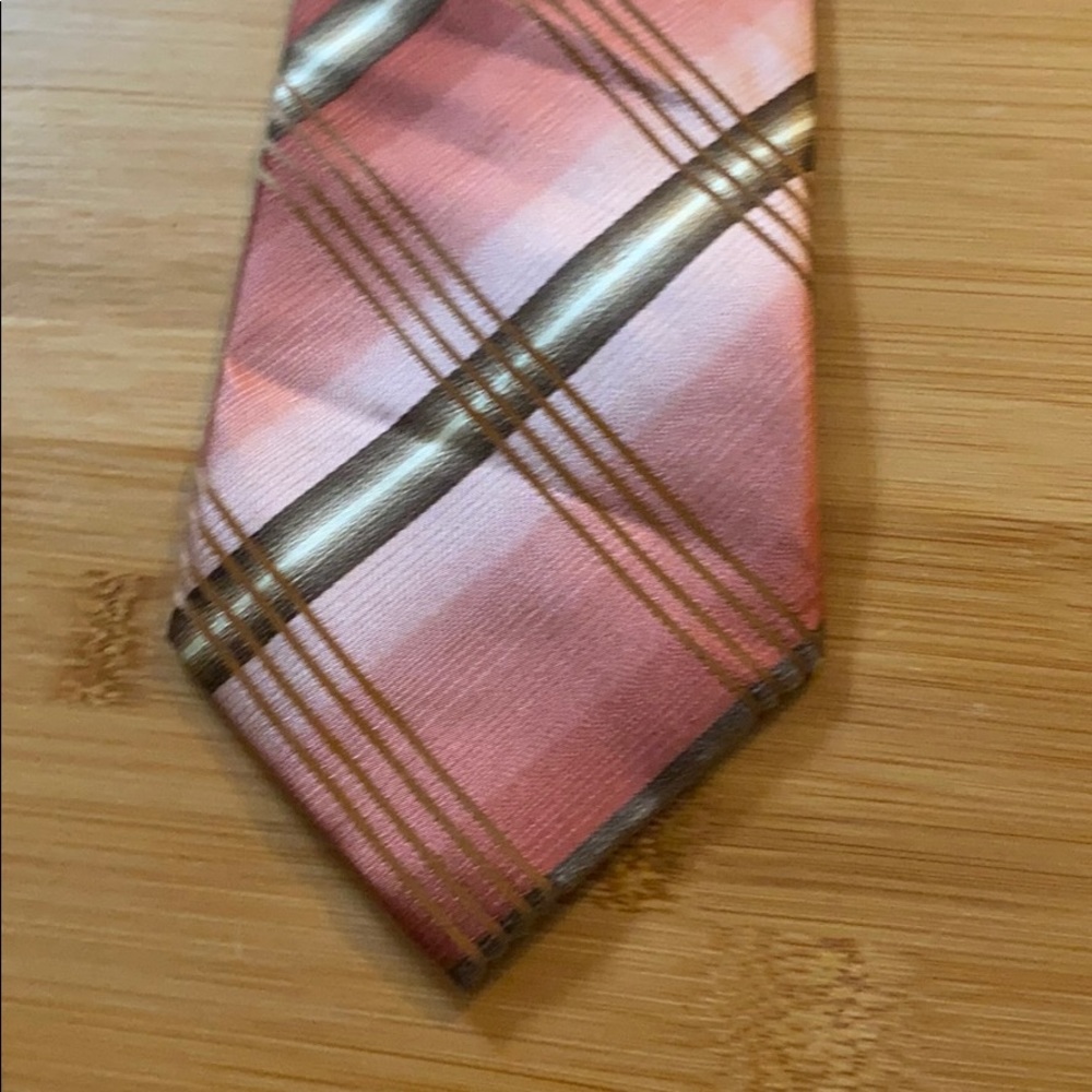 Tie